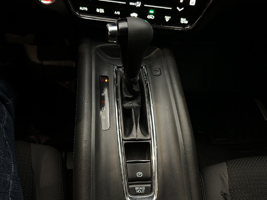 Used 2021 Honda HR-V EX image 35