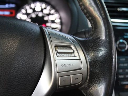 Used 2015 Nissan Altima 2.5 SL FWD image 17
