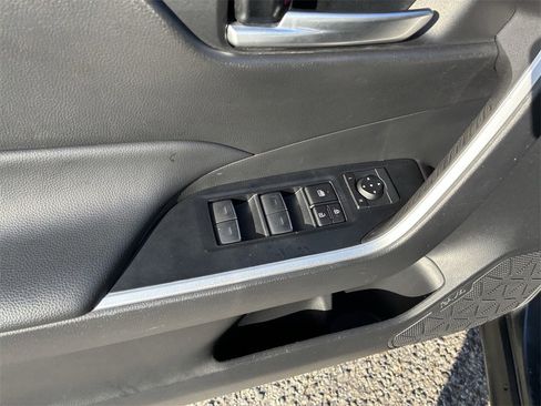 Used 2023 Toyota RAV4 XLE Premium image 16