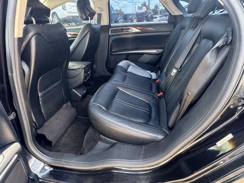 Used 2015 Lincoln MKZ FWD image 11