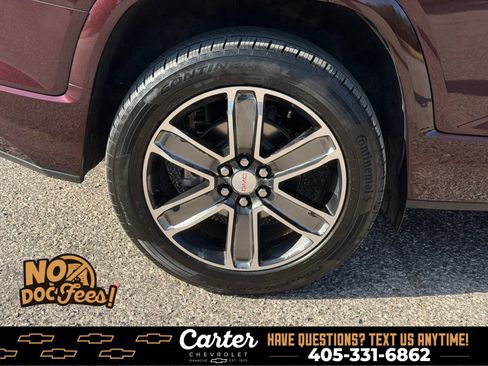 Used 2017 GMC Acadia Denali w/ Technology Package FWD image 13