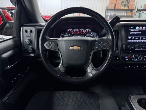 Used 2018 Chevrolet Silverado 1500 LT w/ All Star Edition AWD/4WD image 22