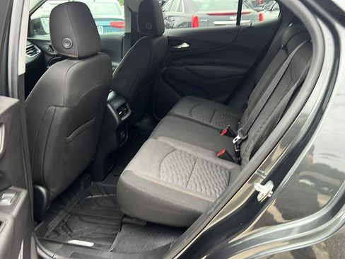 Used 2020 Chevrolet Equinox LT FWD image 19