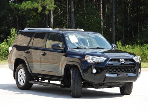 Used 2016 Toyota 4Runner 2WD SR5 image 7