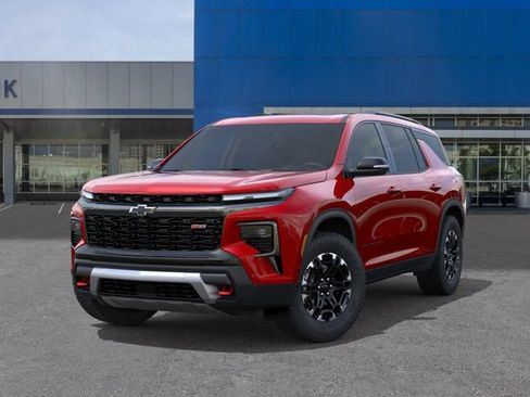 New 2027 Chevrolet Traverse Z71 w/ Enhanced Driving Package AWD/4WD image 6