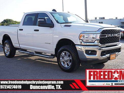 Used 2024 RAM 2500 Big Horn w/ Bed Utility Group AWD/4WD image 3
