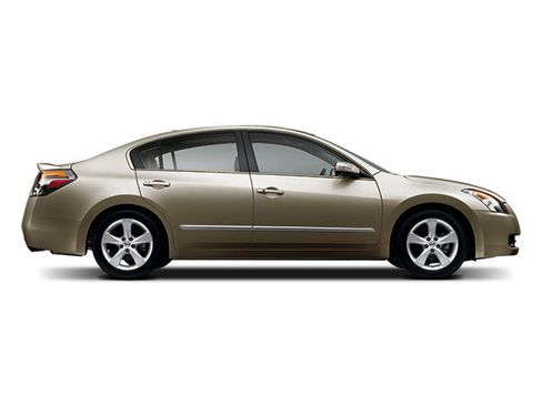 Used 2008 Nissan Altima 2.5 S w/ Emergency Aid Pkg FWD image 3