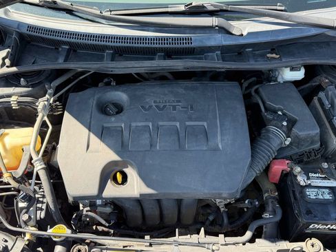 Used 2012 Toyota Corolla L FWD image 24