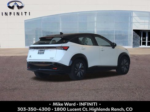 Used 2024 Nissan Ariya AWD image 7