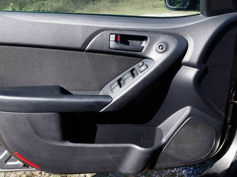 Used 2012 Kia Forte EX image 38