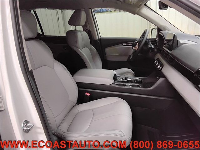 Used 2025 Honda Pilot Touring image 15
