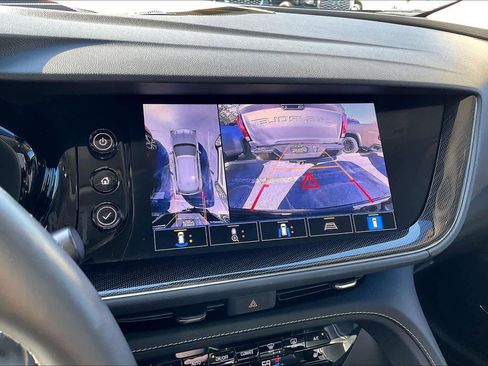 Used 2021 Buick Envision Essence w/ Technology Package I image 19