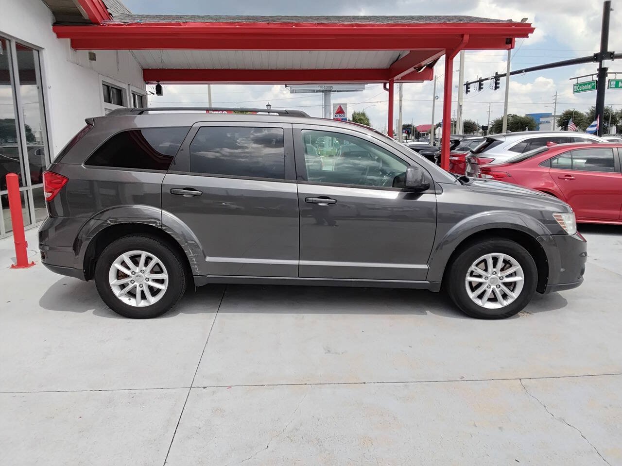 Used 2016 Dodge Journey SXT w/ Comfort/Convenience Group FWD image 3