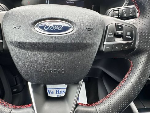 Used 2025 Ford Escape ST-Line FWD image 17