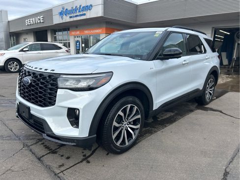 New 2026 Ford Explorer ST-Line image 5