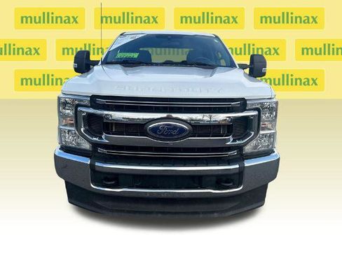Certified 2022 Ford F350 XLT AWD/4WD image 16