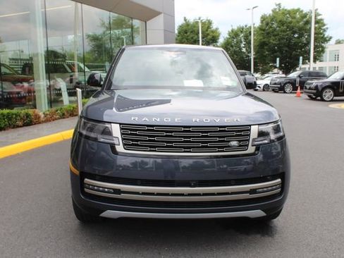 New 2025 Land Rover Range Rover SE image 7