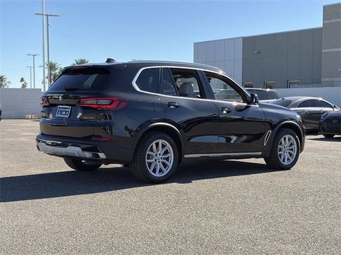 Used 2023 BMW X5 xDrive40i image 6
