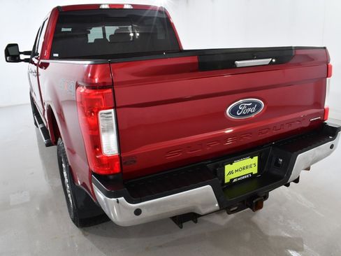 Used 2017 Ford F250 Lariat w/ Chrome Package image 14