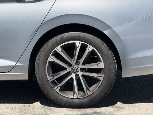 Used 2023 Volkswagen Jetta Sport FWD image 7