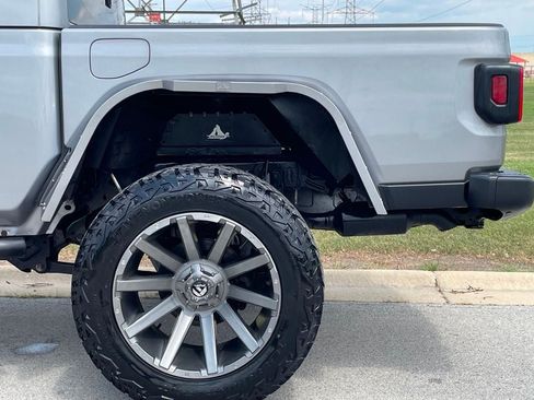 Used 2020 Jeep Gladiator Sport w/ Quick Order Package 24S AWD/4WD image 6