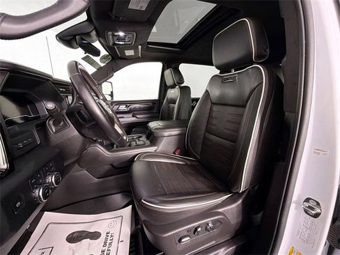 Used 2024 GMC Sierra 2500 AT4X image 20