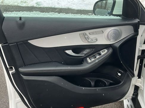 Used 2020 Mercedes-Benz GLC 300 4MATIC Coupe image 10