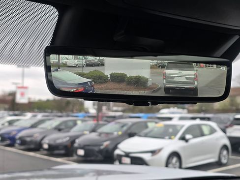 Used 2023 Toyota Tundra Platinum AWD/4WD image 26