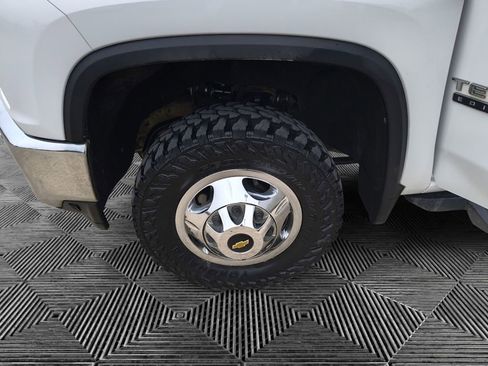 Used 2021 Chevrolet Silverado 3500 LTZ w/ LTZ Texas Edition image 14