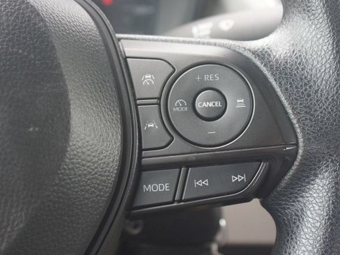 Used 2024 Toyota Corolla LE FWD image 9