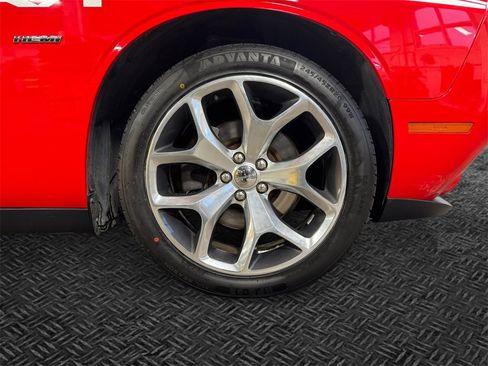 Used 2016 Dodge Challenger R/T Plus image 11