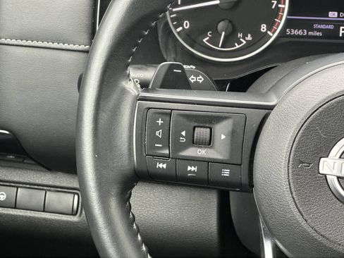 Used 2024 Nissan Pathfinder SV FWD image 20