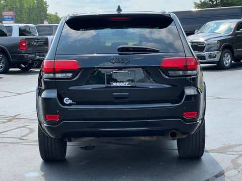 Used 2018 Jeep Grand Cherokee Altitude AWD/4WD image 43
