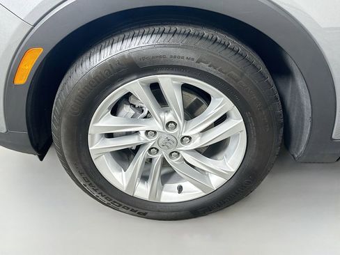 Used 2024 Buick Envista Preferred w/ Advanced Safety Package FWD image 29