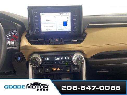 Used 2021 Toyota RAV4 XLE Premium AWD/4WD image 15