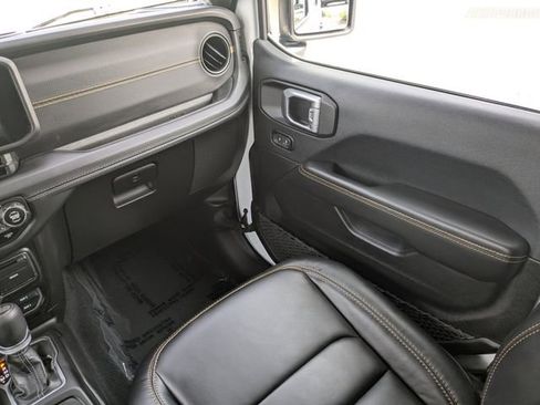 Used 2024 Jeep Wrangler Unlimited Rubicon 392 AWD/4WD image 16