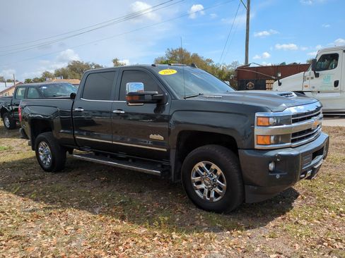 Used 2019 Chevrolet Silverado 3500 High Country w/ Duramax Plus Package AWD/4WD image 2