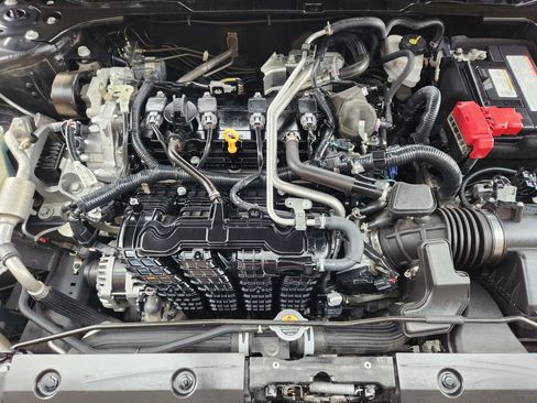 Used 2024 Nissan Altima 2.5 SV image 35