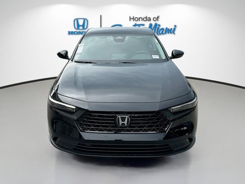 Certified 2025 Honda Accord LX image 2