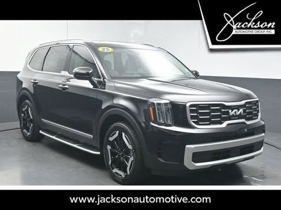 Used 2025 Kia Telluride S