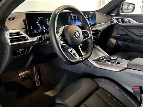 Used 2025 BMW 430i xDrive w/ M Sport Package image 7