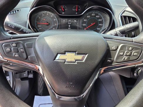 Used 2017 Chevrolet Cruze LT w/ Convenience Package FWD image 36