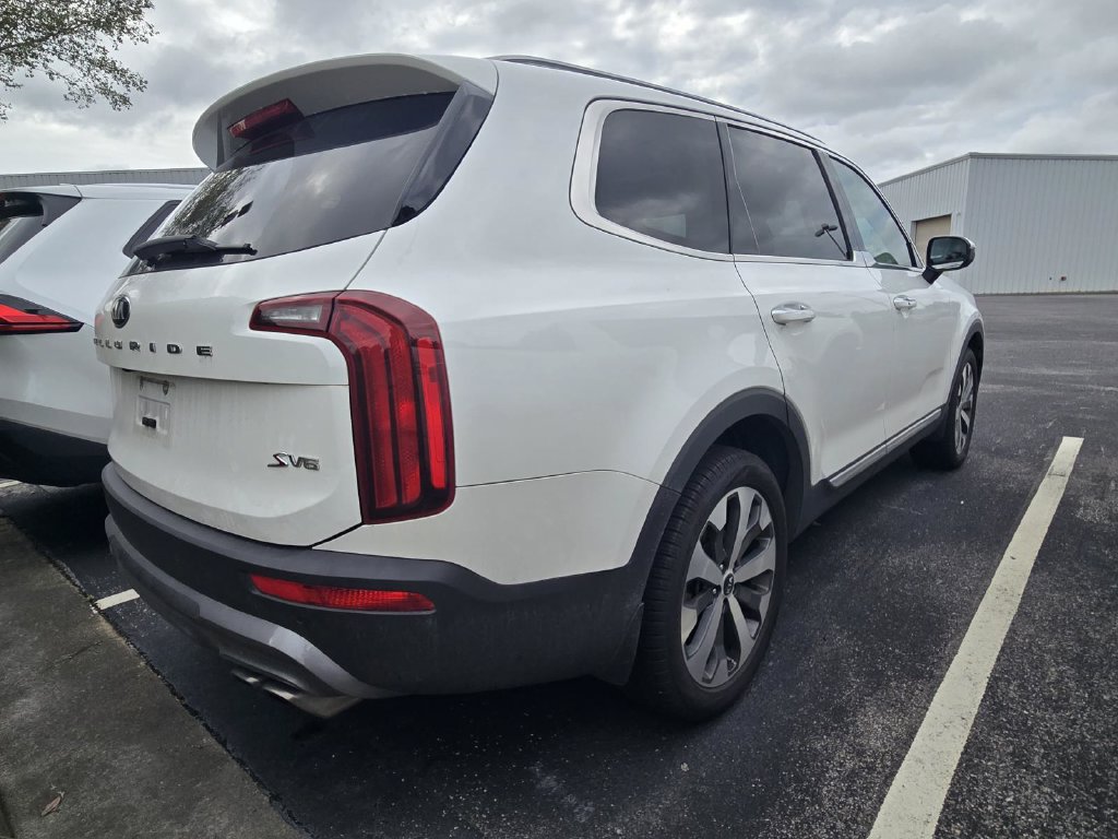 Used 2020 Kia Telluride S FWD image 4