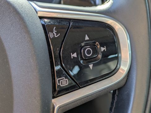 Used 2018 Volvo S90 T5 Momentum w/ Convenience Package image 27