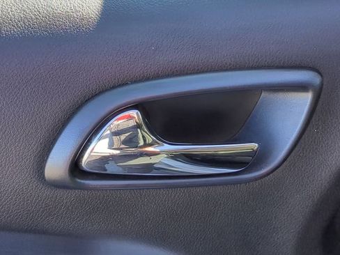 Used 2019 Dodge Journey SE w/ Connectivity Group image 16