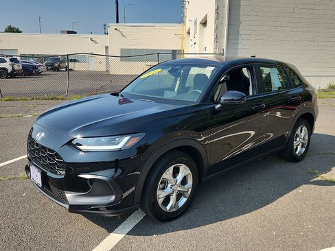 Used 2025 Honda HR-V LX image 3