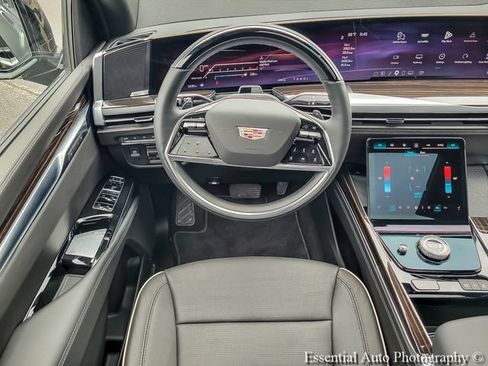 New 2026 Cadillac Escalade Luxury AWD/4WD image 23