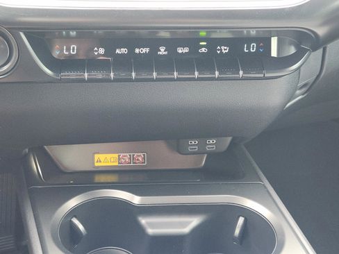 New 2026 Lexus UX 300h FWD image 10