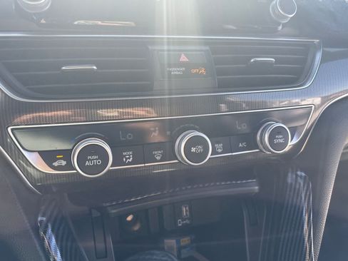 Used 2019 Honda Accord Sport image 21