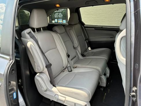 Used 2018 Honda Odyssey Touring image 23
